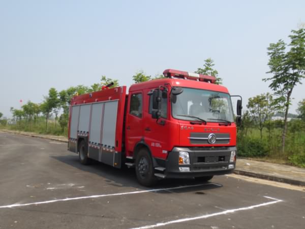 江特牌JDF5154GXFPM60型泡沫消防车（天锦4.05立方水，1.686立方泡沫）